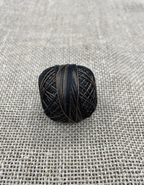 0501 - Ebony Almond